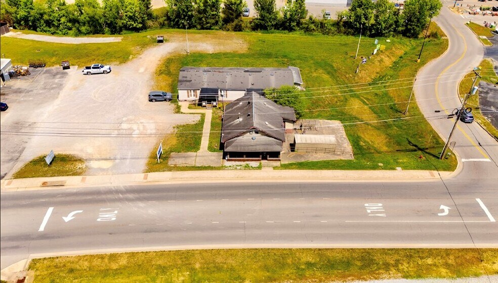 More Photos Of 347 Thompson Rd, Pikeville Office For Sale
