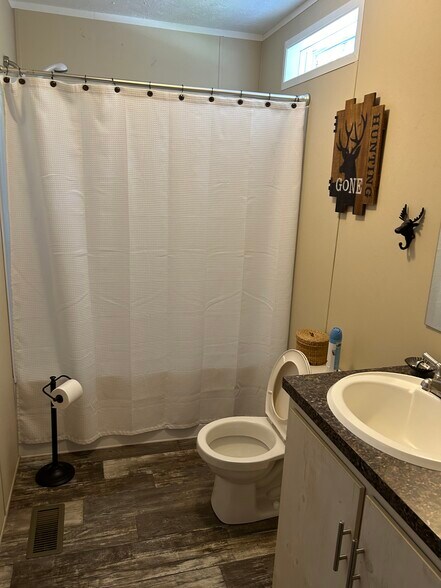 More Photos Of 141 County Road 851, Elizabeth Hotel For Sale