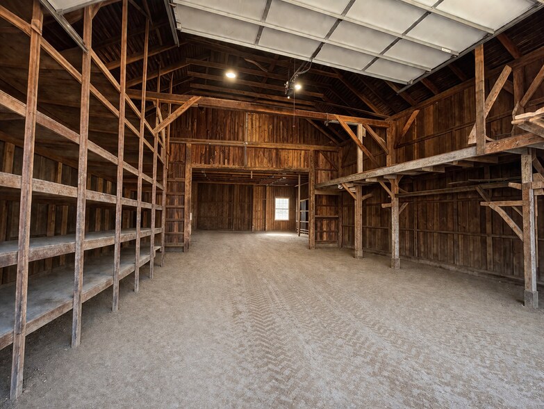 More Photos Of 8177 S Route 48, Maineville Office For Sale
