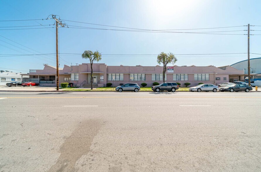 More Photos Of 5008 S Boyle Ave, Vernon Warehouse For Lease