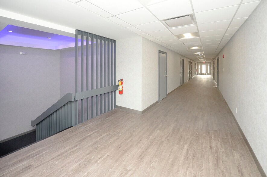 More Photos Of 127 Union Ave, Ridgewood Medical For Lease