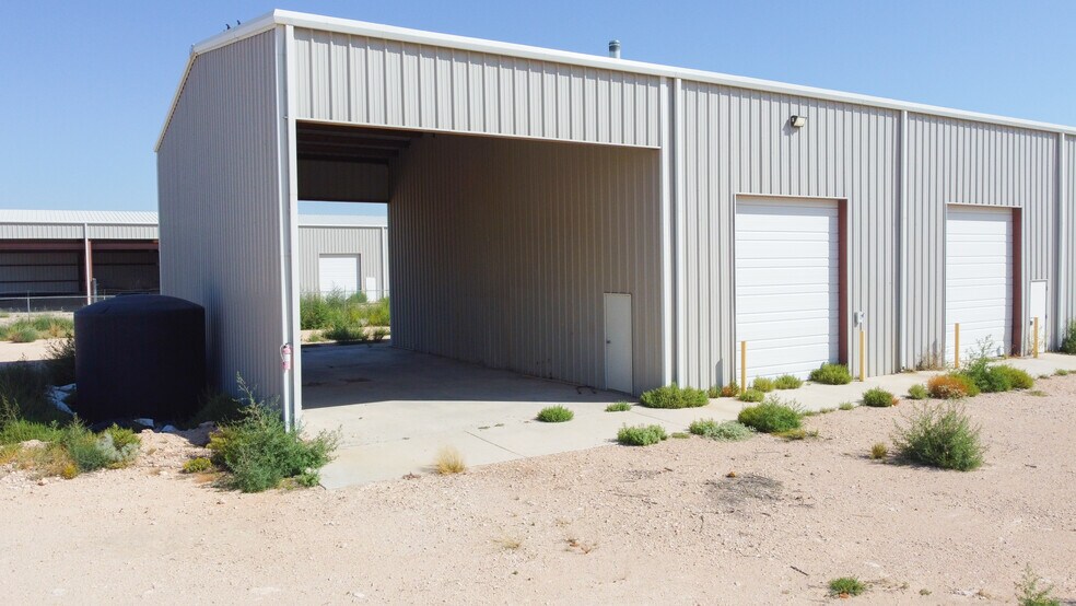 More Photos Of 3115 N County Road 1107, Midland Warehouse For Lease