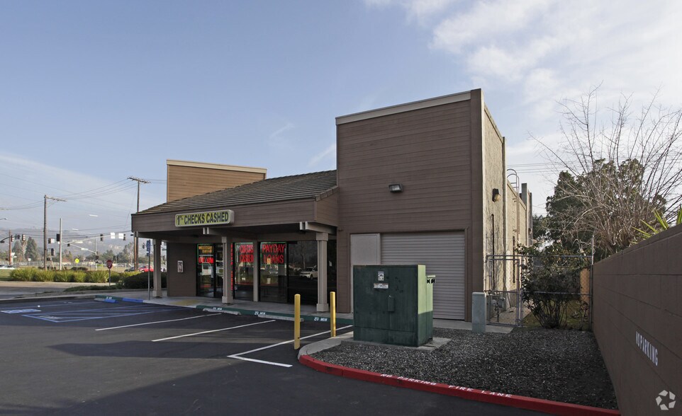 Primary Photo Of 655-695 E Lincoln Ave, Escondido Unknown For Lease