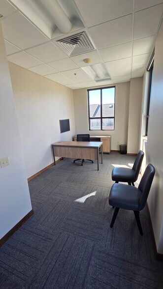 More Photos Of 3858 N Garden Center Way, Boise Medical For Lease