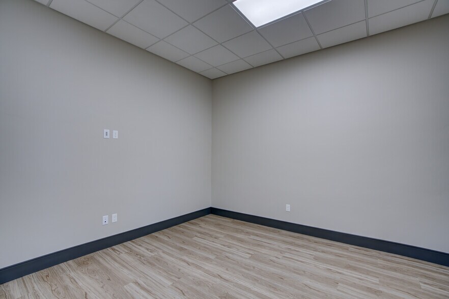 More Photos Of 4272 Promenade Dr, Colorado Springs Office For Lease