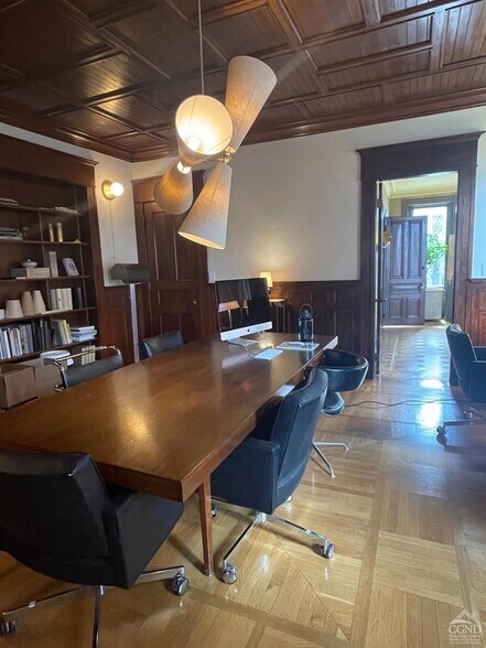 More Photos Of 420 Warren St, Hudson Office For Sale