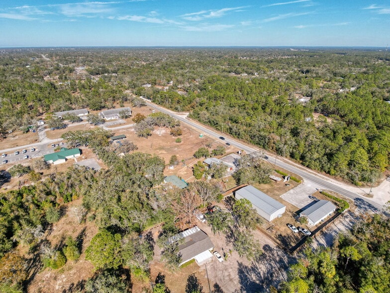 More Photos Of 15525 Shady Hills Rd, Spring Hill Restaurant For Sale