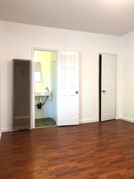 More Photos Of 2439 Rio Linda Blvd, Sacramento Apartments For Sale