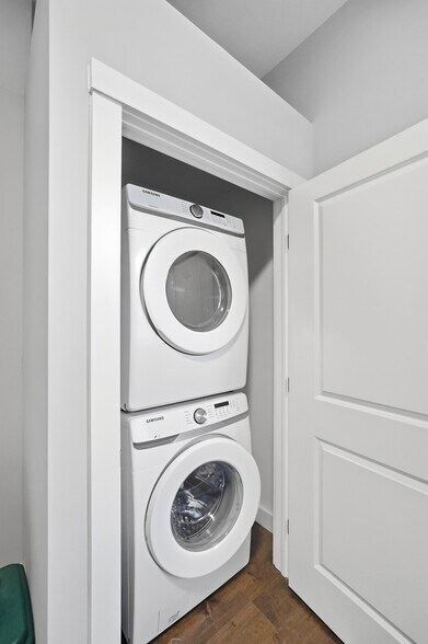 More Photos Of 428-430 Elizabeth St, Cincinnati Apartments For Sale