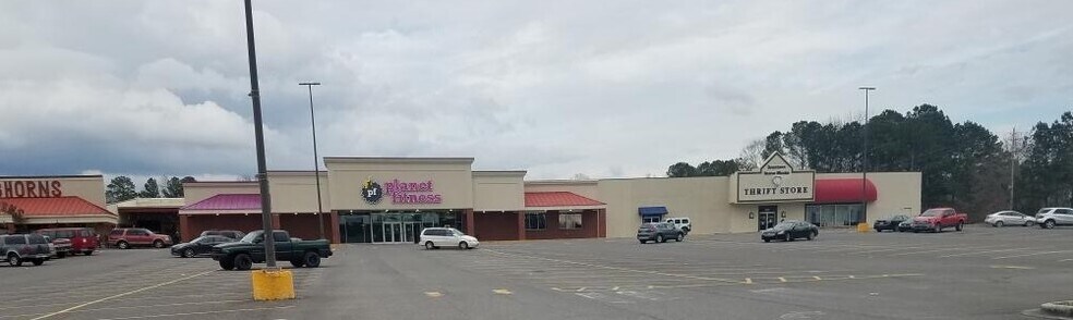 More Photos Of 5851 Highway 431, Albertville Unknown For Lease