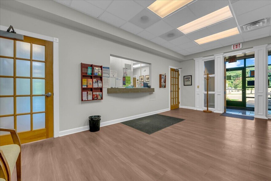 More Photos Of 1050 Corporate Office Dr, Milford Office For Sale