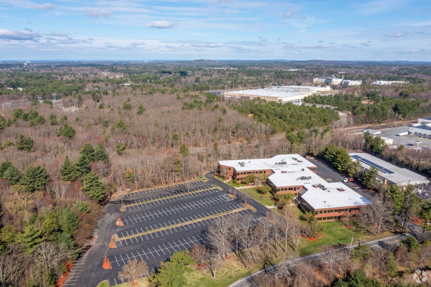 More Photos Of 300 Ballardvale St, Wilmington Office For Lease