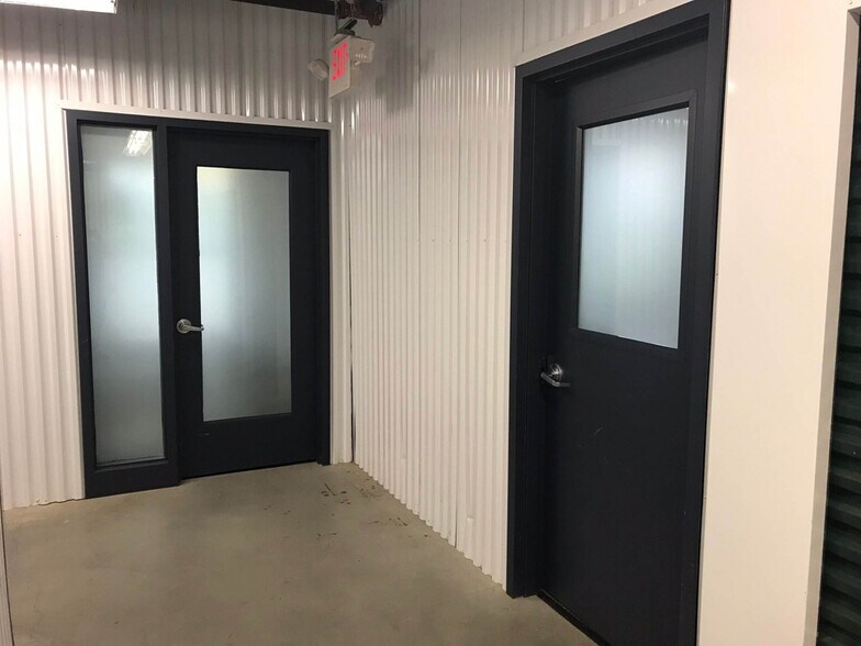 More Photos Of 24 Sterling Pl, Amityville Specialty For Sale