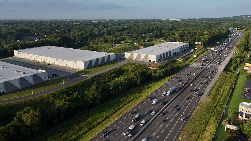 More Photos Of 335 Tanner Price Way, Greenville Warehouse For Lease
