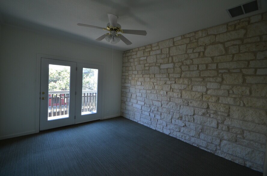 More Photos Of 4131 Spicewood Springs Rd, Austin Office For Lease