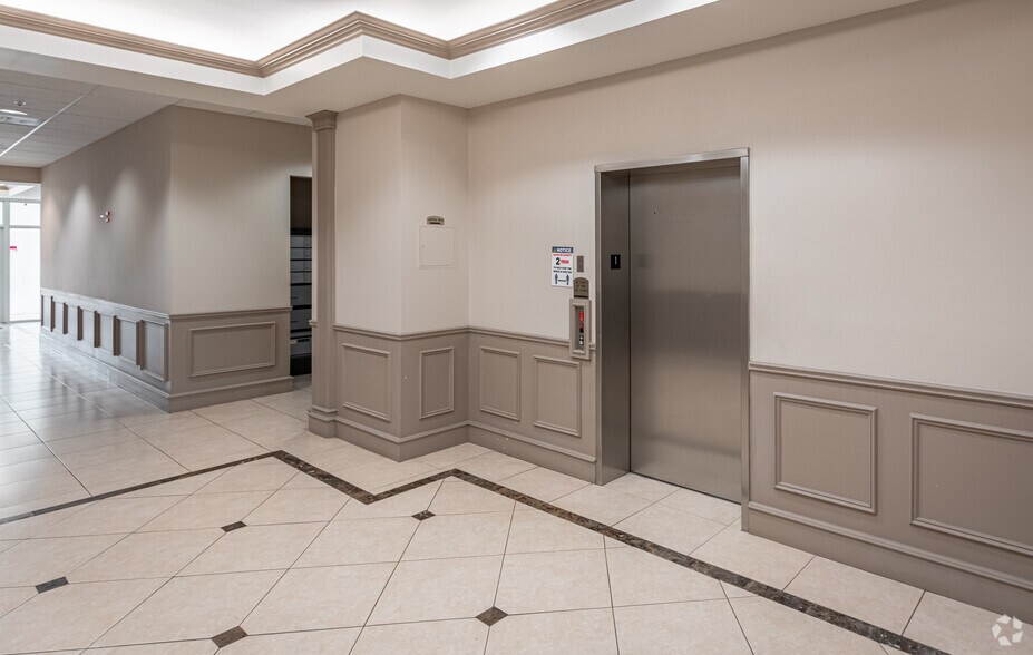 More Photos Of 7800 Congress Ave, Boca Raton Office For Lease