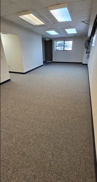 More Photos Of 14320 Longs Peak Ct, Longmont Warehouse For Sale