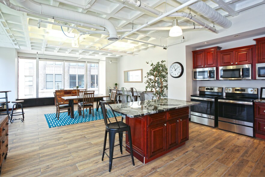 More Photos Of 720 Olive St, Saint Louis Office Residential For Lease