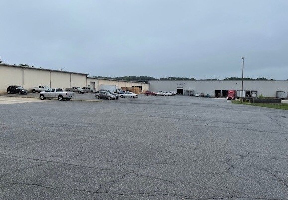 More Photos Of 22290 Timberlake Rd, Lynchburg Warehouse For Lease