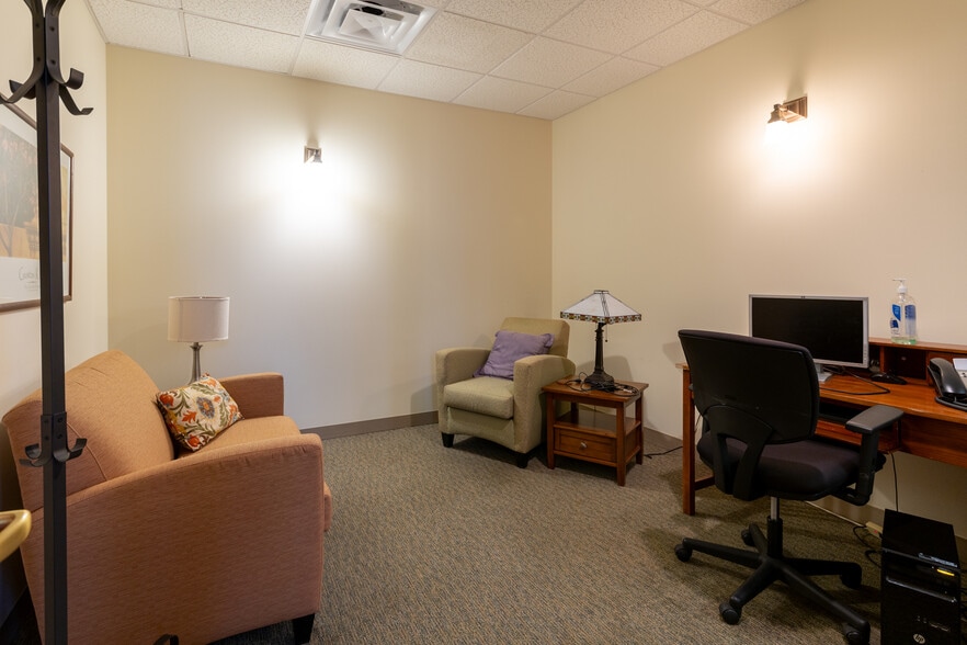 More Photos Of 50 E Washington St, Chicago Office For Sale