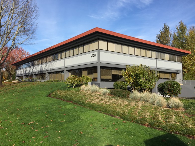 Primary Photo Of 5920 NE Ray Cir, Hillsboro Medical For Lease