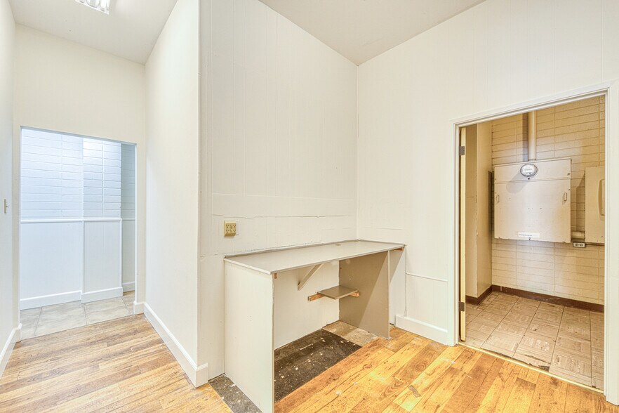 More Photos Of 729 S Main St, Salinas Office For Sale