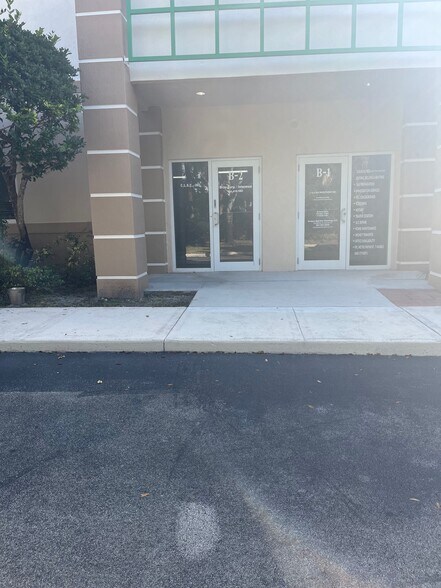 More Photos Of 4855 W Hillsboro Blvd, Coconut Creek Medical For Sale