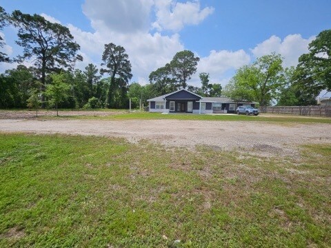 More Photos Of 14135 Huffmeister Rd, Cypress Freestanding For Lease