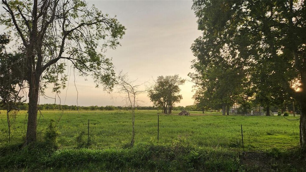 More Photos Of 0 Adlong School Rd, Crosby Land For Sale