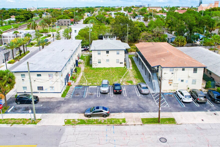 More Photos Of , West Palm Beach Multifamily For Sale