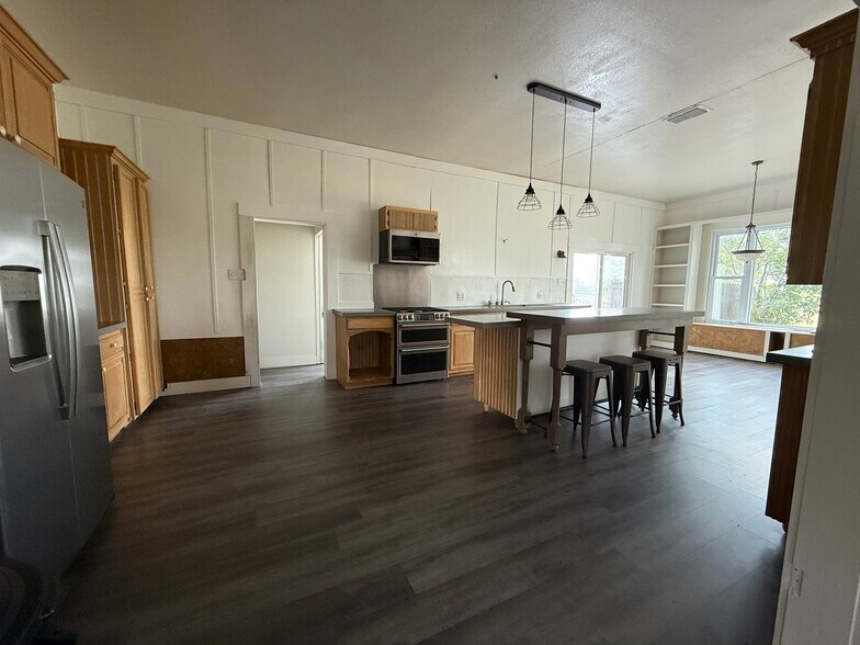 More Photos Of 1421 Airport Rd, Sulphur Springs Land For Sale