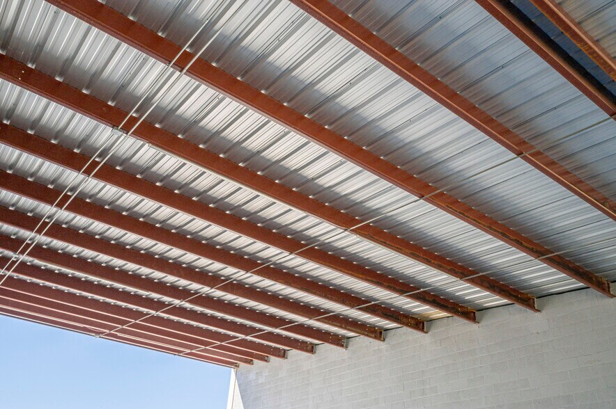 More Photos Of 8120 Windsor Hill Blvd, North Charleston Light Distribution For Lease