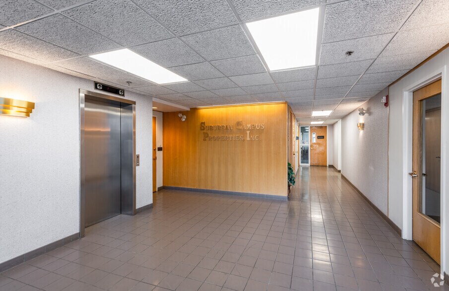 More Photos Of 50 Salem St, Lynnfield Office For Lease