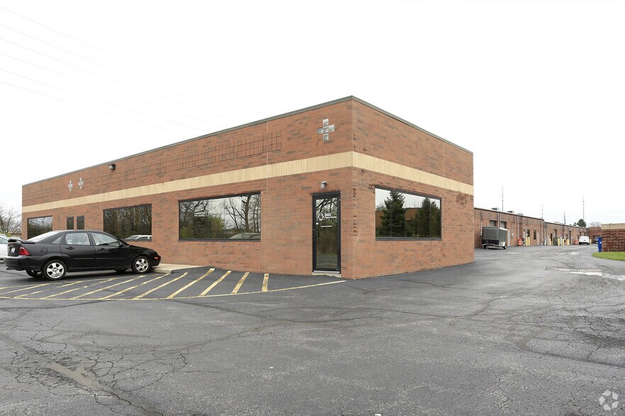 More Photos Of 30405 Solon Rd, Solon Light Manufacturing For Sale