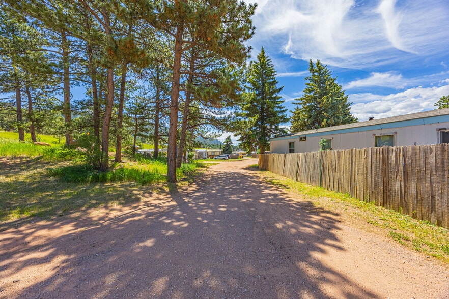 More Photos Of 19570 E US Highway 24, Woodland Park Manufactured Housing Mobile Home Park For Sale