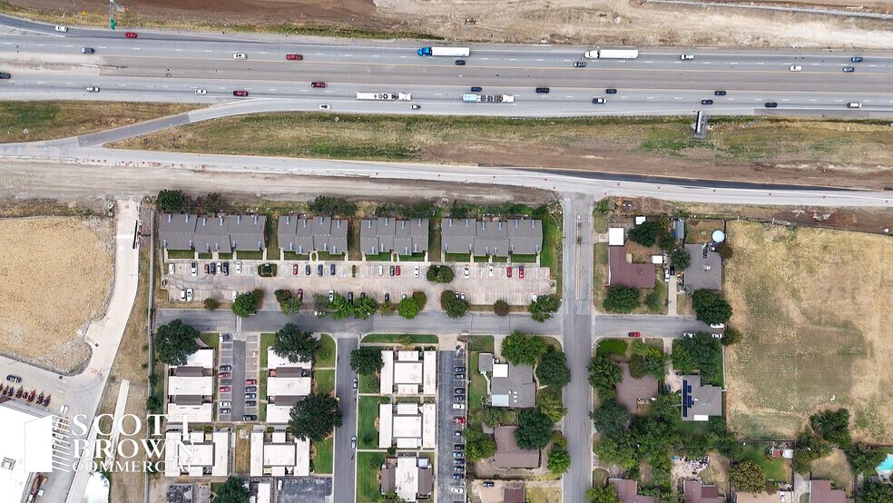 More Photos Of 4232 I-35, Denton Medical For Sale