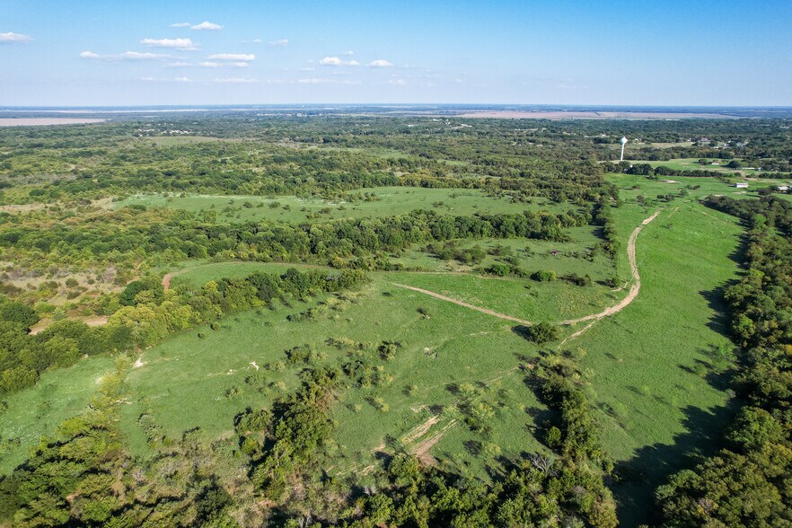 More Photos Of 749 Stacks Rd, Ennis Land For Sale