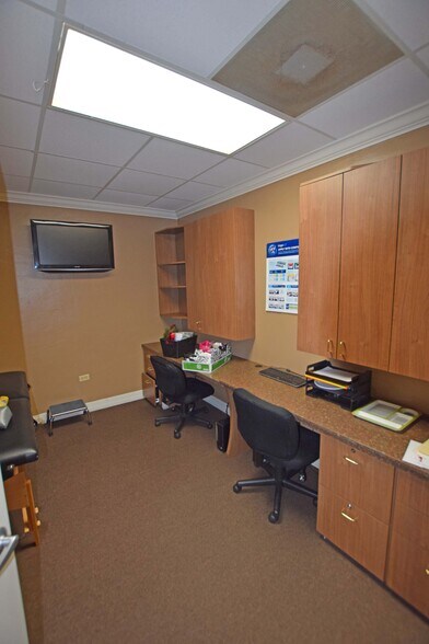 More Photos Of 2701-2835 Palmer Hwy, Texas City Unknown For Lease