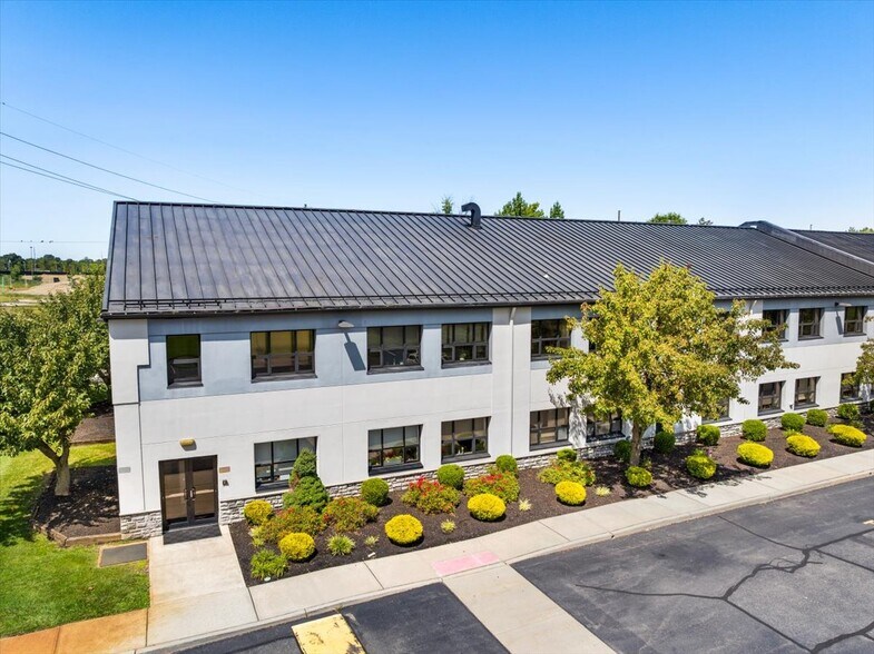 More Photos Of 1 Radar Way, Tinton Falls Office For Lease