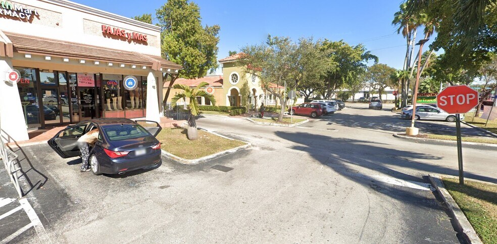 More Photos Of 1765-1781 NE 163rd St, North Miami Beach Unknown For Lease