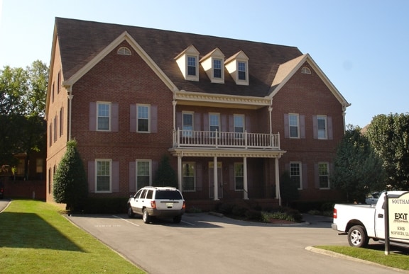 More Photos Of 113 Hazel Path, Hendersonville Office For Lease