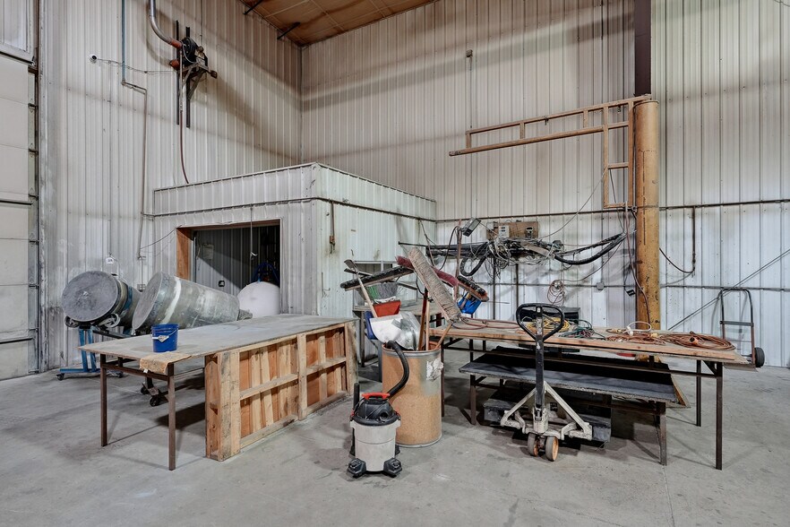 More Photos Of 16658 11th St NE, Little Falls Warehouse For Sale