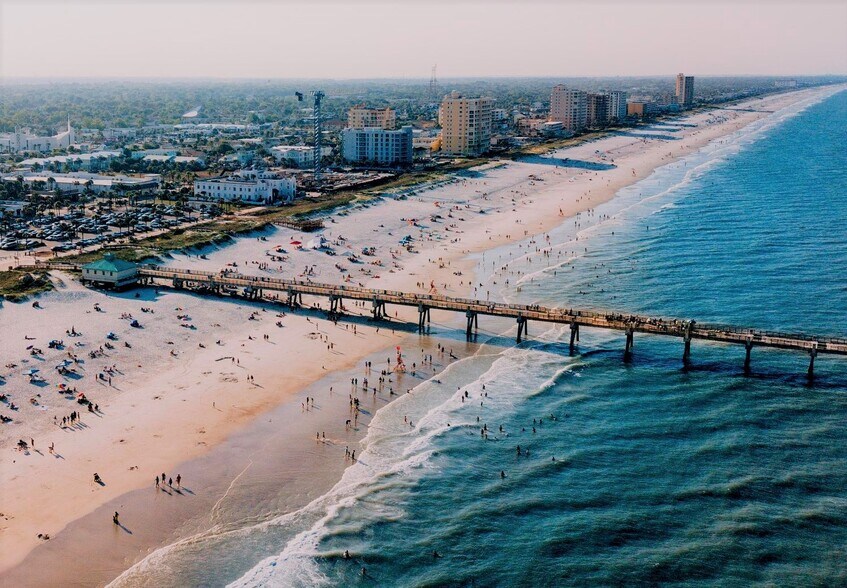 More Photos Of 1401 Atlantic Blvd, Neptune Beach Hotel For Lease