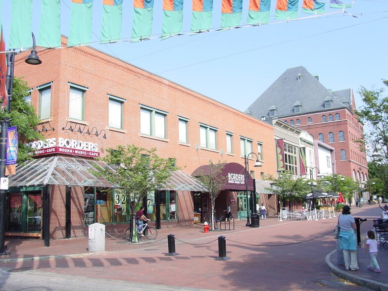 Primary Photo Of 29-35 Church St, Burlington Storefront Retail Office For Lease