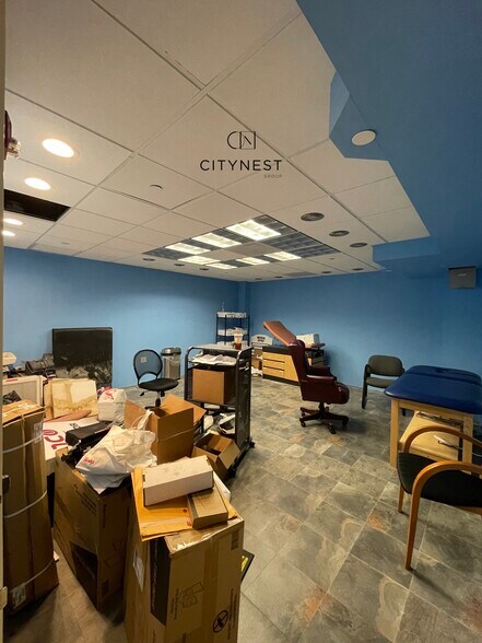 More Photos Of 2308 30th Ave, Astoria Medical For Lease