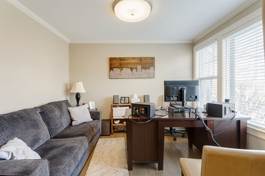 More Photos Of 2700 Larmon Ave, Nashville Office For Sale