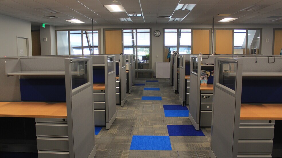 More Photos Of 1 Independent Dr, Jacksonville Office For Sale