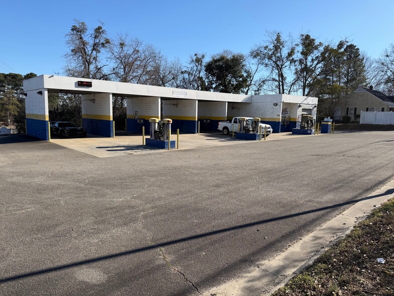 More Photos Of 1107 S Long Dr, Rockingham Carwash For Sale