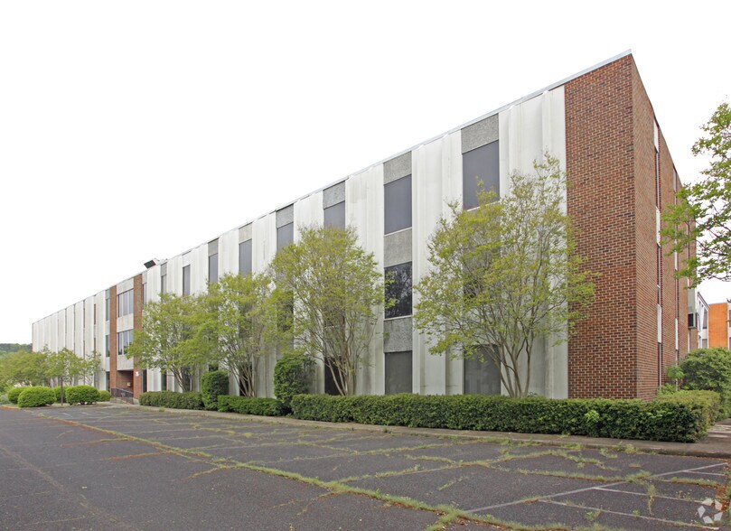 More Photos Of 85 bagby Dr, Birmingham Office For Lease