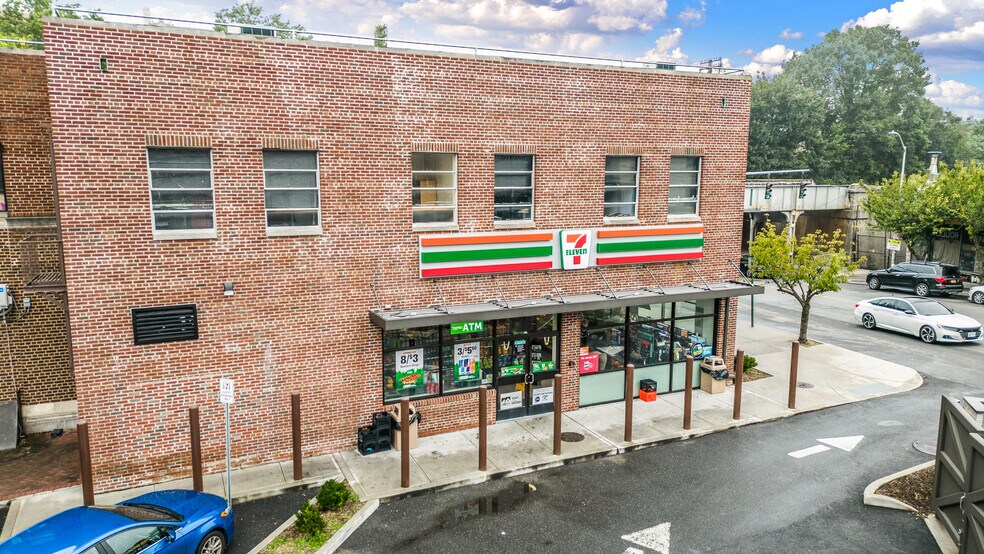 More Photos Of 20 S West St, Mount Vernon Office Residential For Sale